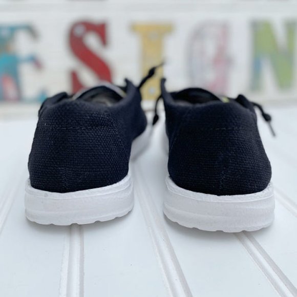 New Gypsy Jazz Tulip Black Slip On Sneaker With Tooling - Picture 4 of 5